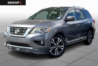 Used 2017 Nissan Pathfinder Platinum w/ Family Entertainment Package image 1