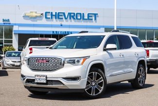 Used 2018 GMC Acadia Denali w/ Technology Package image 1