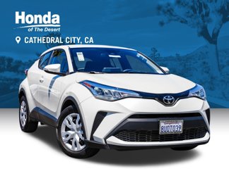 Used 2021 Toyota C-HR LE image 1