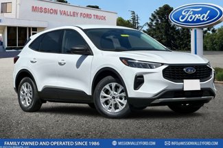 New 2025 Ford Escape Active image 1