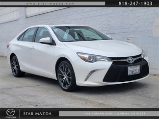 Used 2016 Toyota Camry XSE image 1