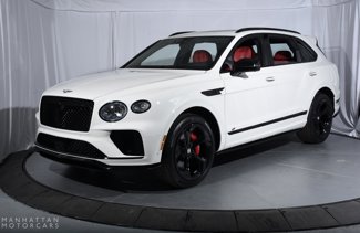 New 2025 Bentley Bentayga image 1
