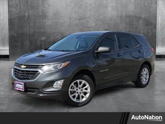 Used 2018 Chevrolet Equinox LS image 1