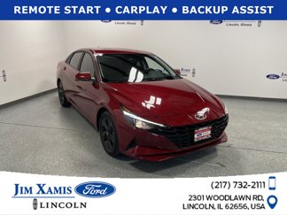 Used 2023 Hyundai Elantra SEL image 1