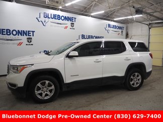 Used 2017 GMC Acadia SLE image 1