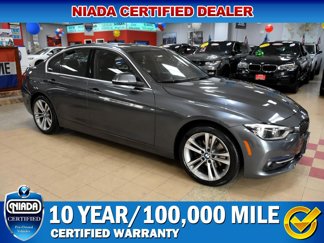 Used 2018 BMW 330i xDrive Sedan w/ Premium Package image 1