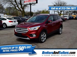 Used 2018 Ford Escape Titanium w/ Ford Safe & Smart Package image 1