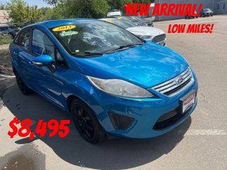 Used 2013 Ford Fiesta SE image 1