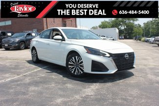 Used 2023 Nissan Altima 2.5 SV image 1