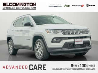 Used 2022 Jeep Compass Latitude image 1