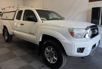 Used 2015 Toyota Tacoma PreRunner w/ SR5 Package image 1