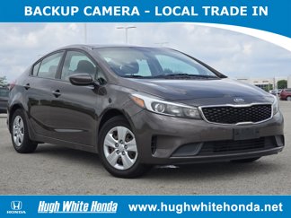 Used 2017 Kia Forte LX w/ LX Popular Package image 1