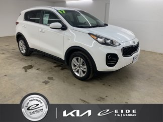 Used 2017 Kia Sportage LX w/ LX Popular Package image 1
