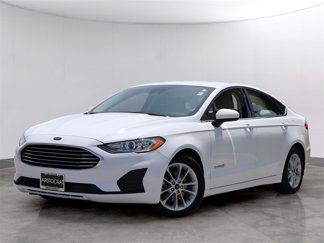 Used 2019 Ford Fusion SE image 1