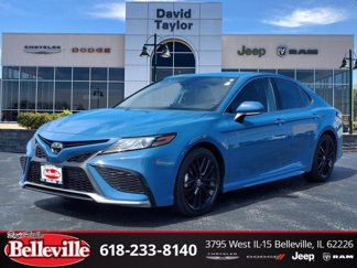 Used 2023 Toyota Camry XSE image 1