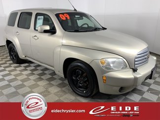 Used 2009 Chevrolet HHR LT image 1