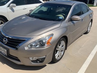 Used 2015 Nissan Altima 3.5 SL image 1