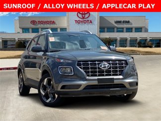 Used 2023 Hyundai Venue SEL image 1