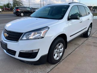 Used 2017 Chevrolet Traverse LS image 1