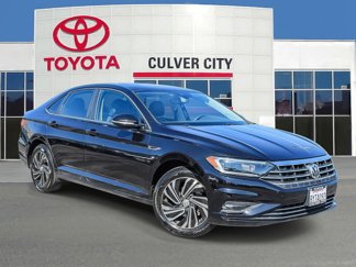 Used 2019 Volkswagen Jetta SEL Premium image 1