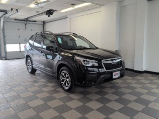Used 2019 Subaru Forester Premium w/ All-Weather Package image 1