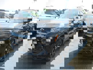 Used 2021 Chevrolet TrailBlazer RS w/ Technology Package image 1
