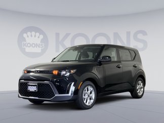 New 2025 Kia Soul LX image 1