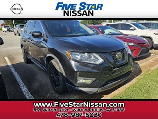 Used 2018 Nissan Rogue SV image 1