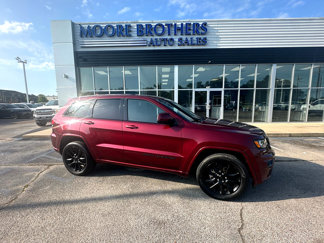 Used 2018 Jeep Grand Cherokee Altitude image 1