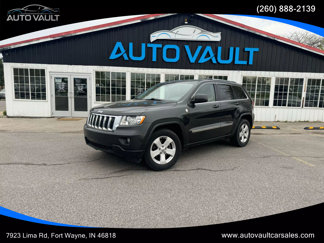 Used 2011 Jeep Grand Cherokee Laredo image 1