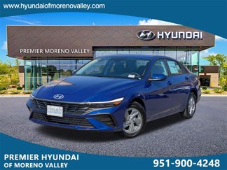 New 2025 Hyundai Elantra SE image 1