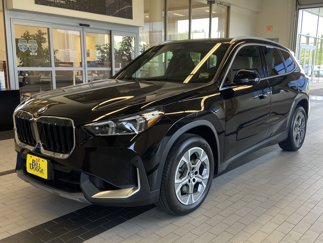 Used 2023 BMW X1 xDrive28i image 1
