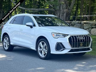 Used 2020 Audi Q3 2.0T Premium Plus w/ Premium Plus Package image 1