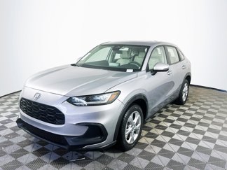 Used 2023 Honda HR-V LX image 1