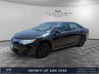 Used 2012 Toyota Camry LE image 1
