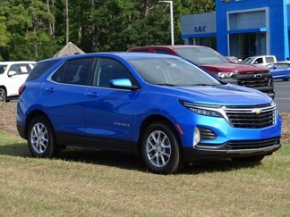 Used 2024 Chevrolet Equinox LT w/ LPO, Floor Liner Package image 1