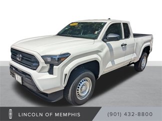 Used 2025 Toyota Tacoma SR image 1