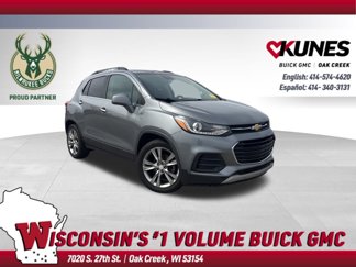Used 2020 Chevrolet Trax LT w/ LT Convenience Package image 1