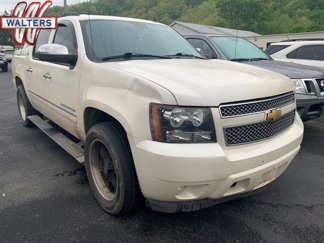 Used 2013 Chevrolet Avalanche LTZ image 1