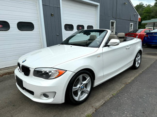 Used 2013 BMW 128i Convertible image 1