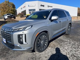 Used 2023 Hyundai Palisade Calligraphy w/ Cargo Package image 1