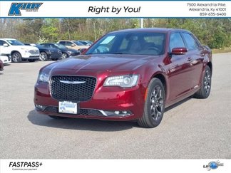 Used 2018 Chrysler 300 S w/ 300S Premium Group image 1