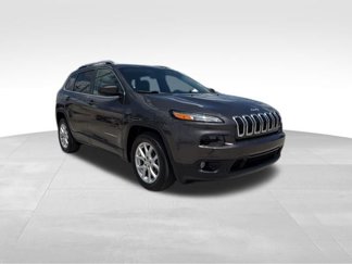 Used 2018 Jeep Cherokee Latitude Plus image 1
