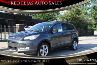 Used 2016 Ford Escape SE w/ Equipment Group 201A image 1