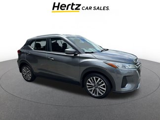 Used 2024 Nissan Kicks SV image 1