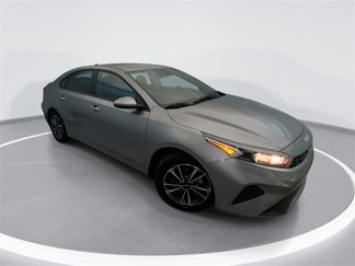 Used 2023 Kia Forte LXS image 1