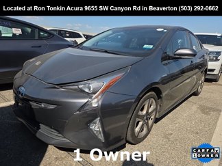 Used 2017 Toyota Prius Four image 1