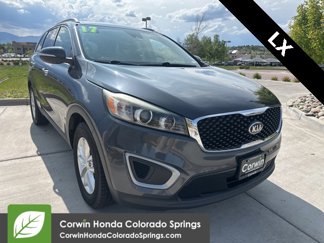 Used 2017 Kia Sorento LX w/ LX Convenience Package image 1