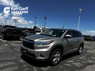 Used 2015 Toyota Highlander Limited image 1