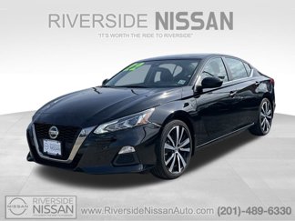 Certified 2022 Nissan Altima 2.5 SR image 1